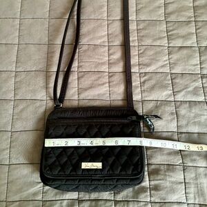 Vera Bradley mini purse Black like new
